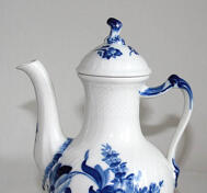 Blå blomster, kaffekanna 1517